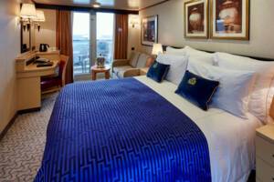 Britannia Balcony (Partially Obstructed View) Bedroom, Queen Elizabeth, Cunard