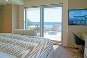 Emerald Sakara Terrace Suite