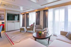 Penthouse Suite Lounge Area, Queen Mary 2, Cunard