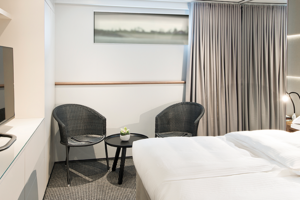 Emerald Stateroom, Emerald Sun