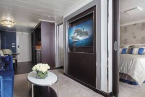 Regent Explorer, Penthouse Suite