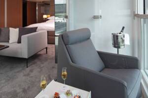 Royal Panorama Suite, Seating, Floor Plan, Scenic Amber