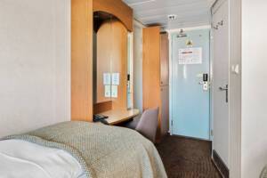 Polar Outside Cabin O2, MS Trollfjord, Hurtigruten