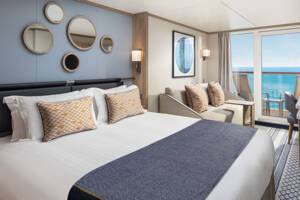 Balcony Cabin Bedroom (GF), Iona