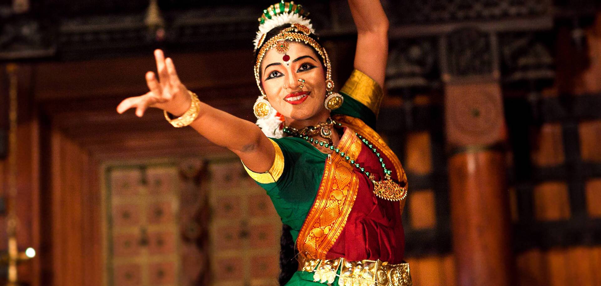 Kathakali performer