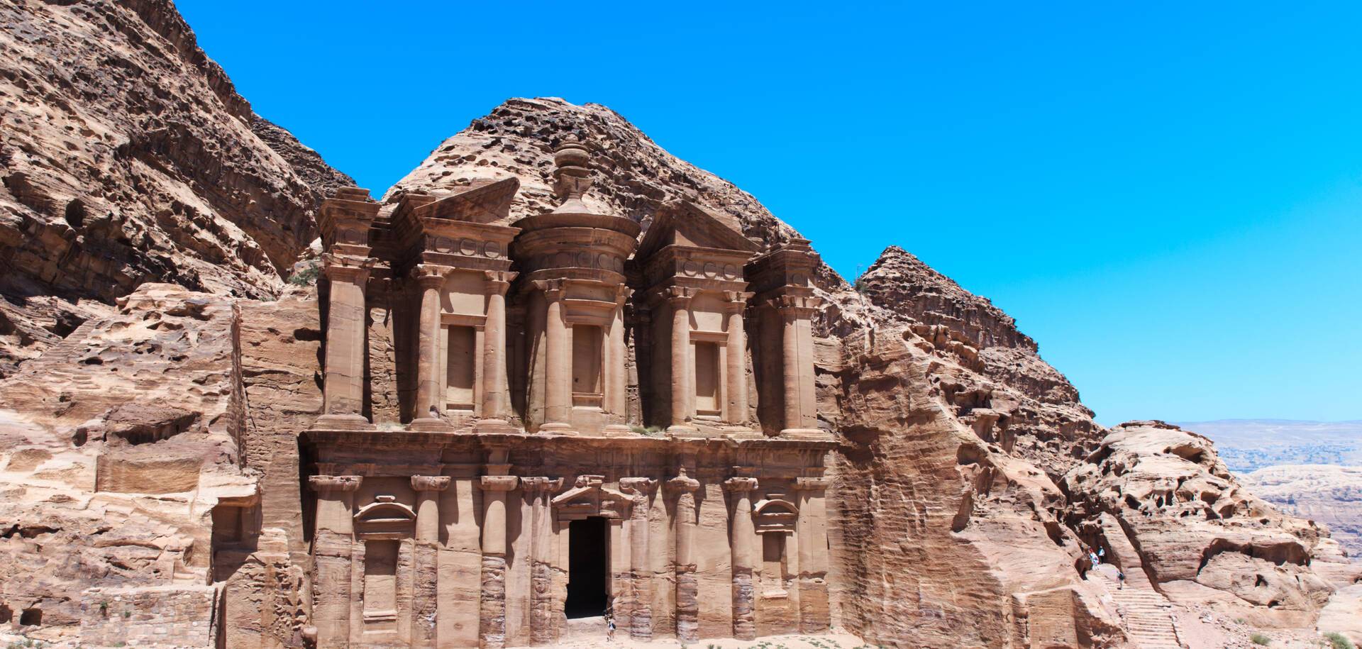 Anicent temple in Petra