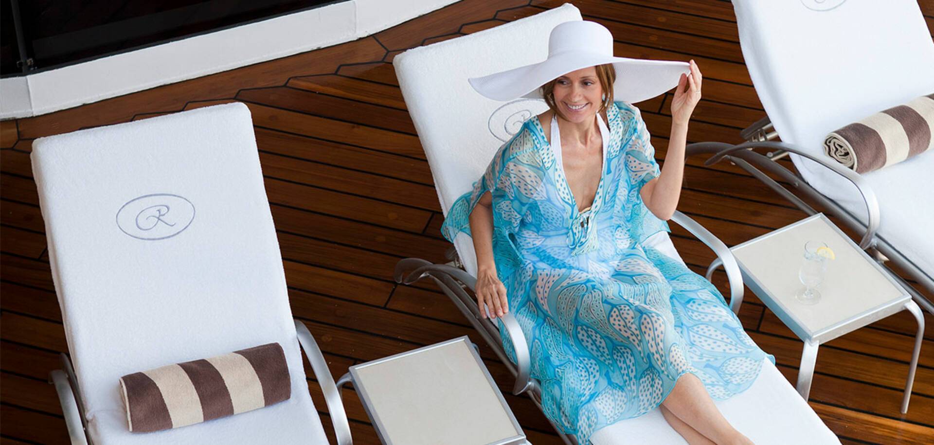 Pool Deck, Regent Seven Seas Cruises