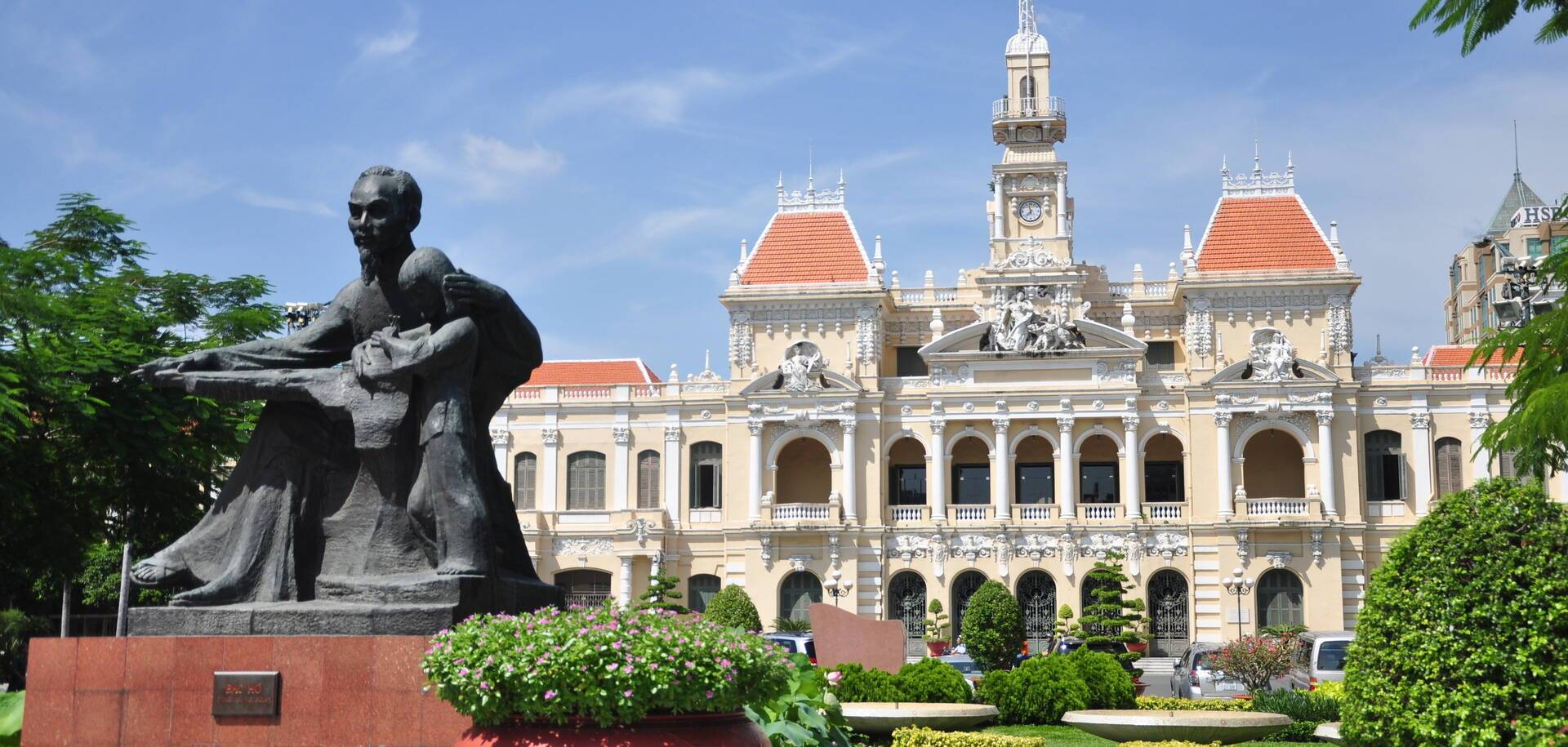 Ho Chi Minh City Statue