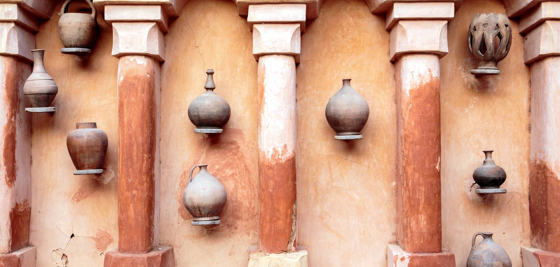 Earthenware crockery and arches, Agadir, Morocco