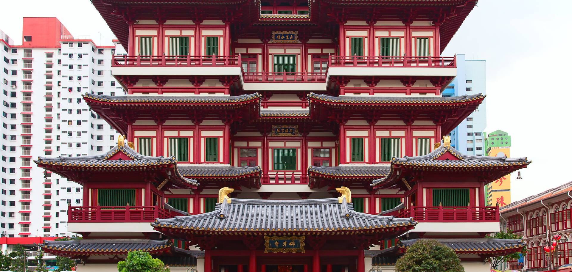Buddha Tooth Relic Temple