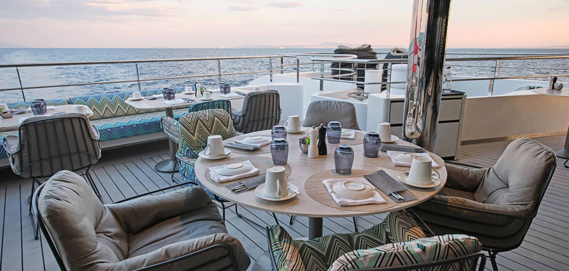 La Cucina Terrace on Emerald Sakara