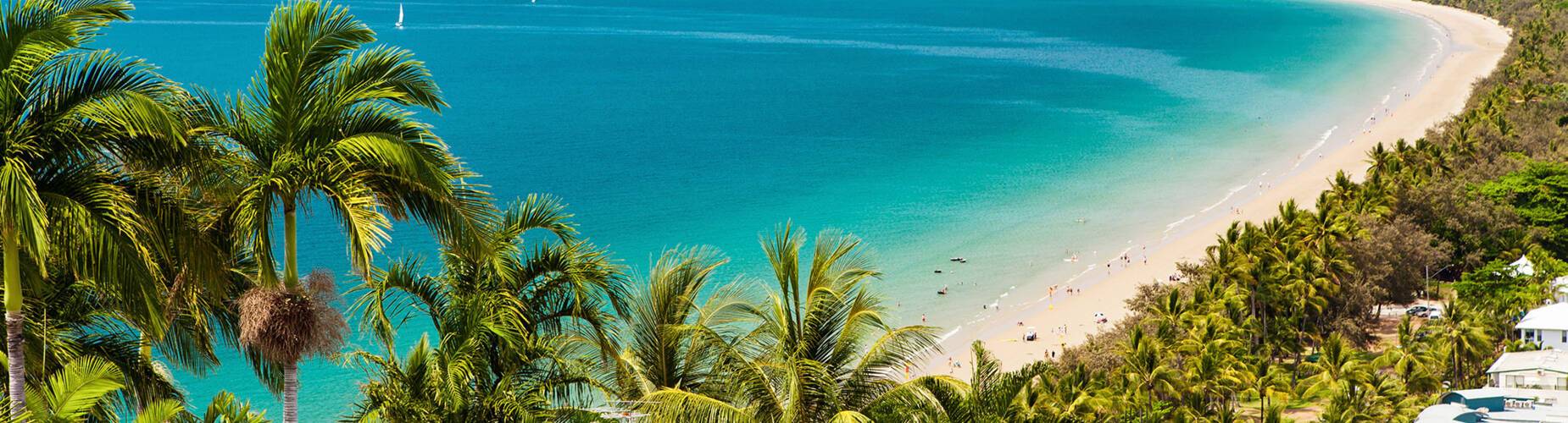 A panoramic view of a beach in Port Douglas