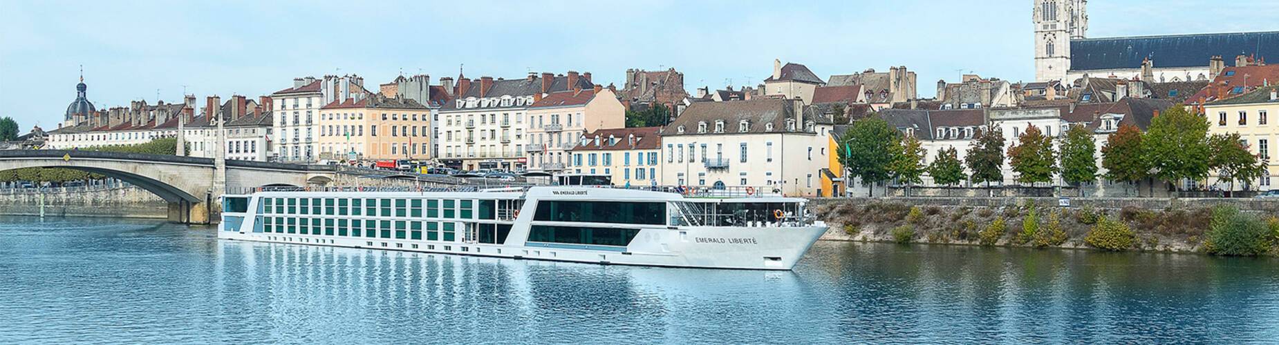 Emerald Liberté, Emerald Cruises