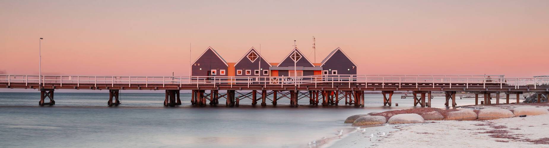 A panoramic view of Busselton at sunset